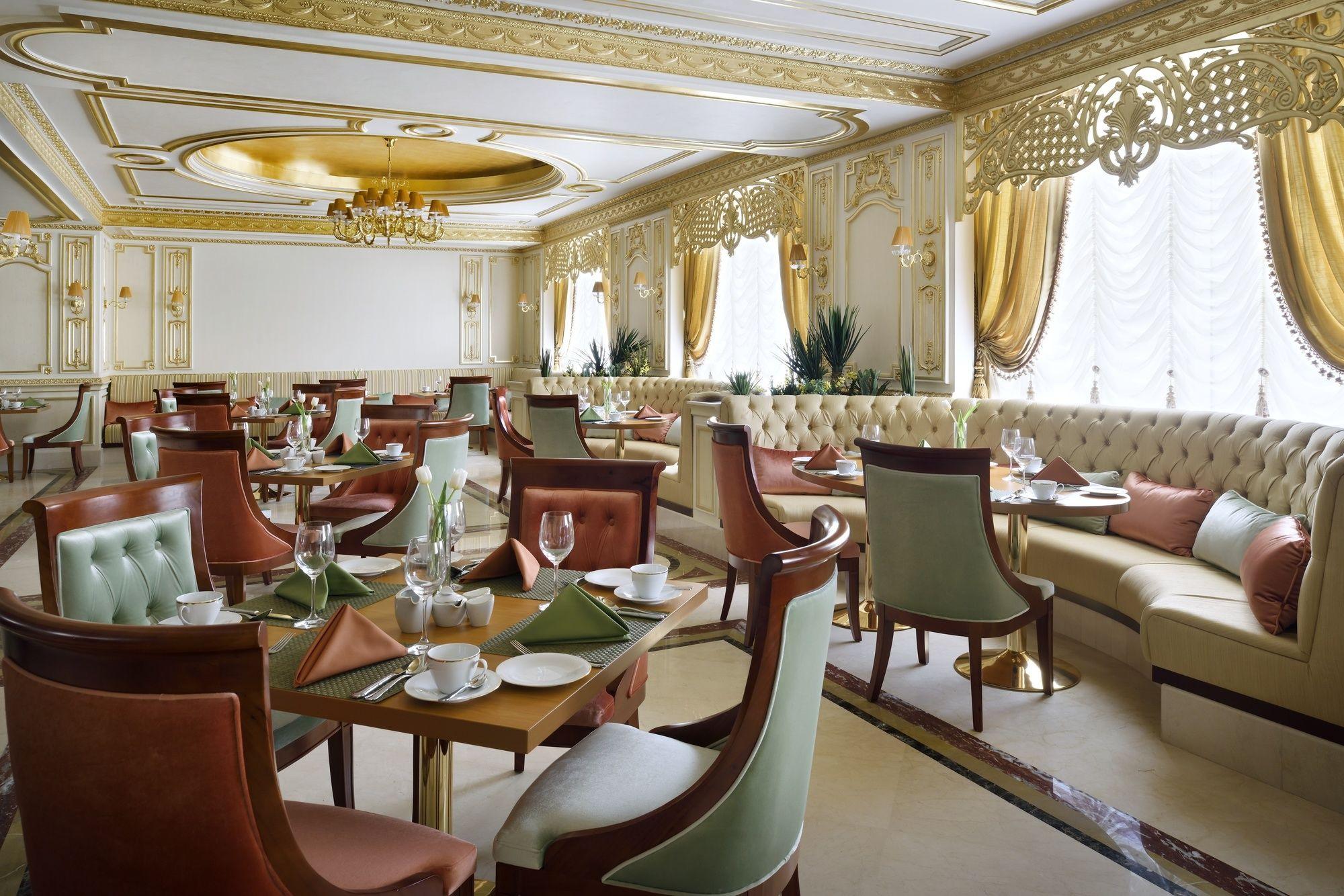 Moevenpick Hotel City Star Jeddah Jidá Exterior foto Restaurant interior