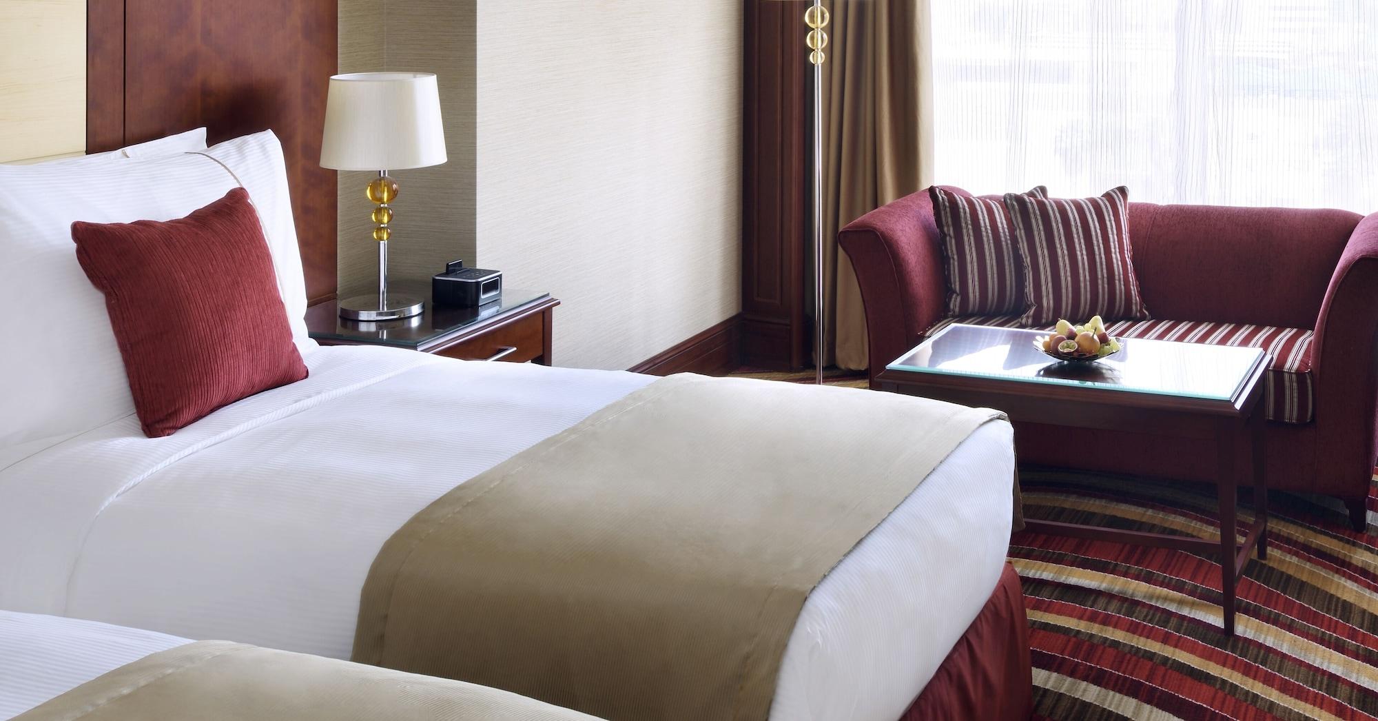 Moevenpick Hotel City Star Jeddah Jidá Exterior foto A guest room at the hotel