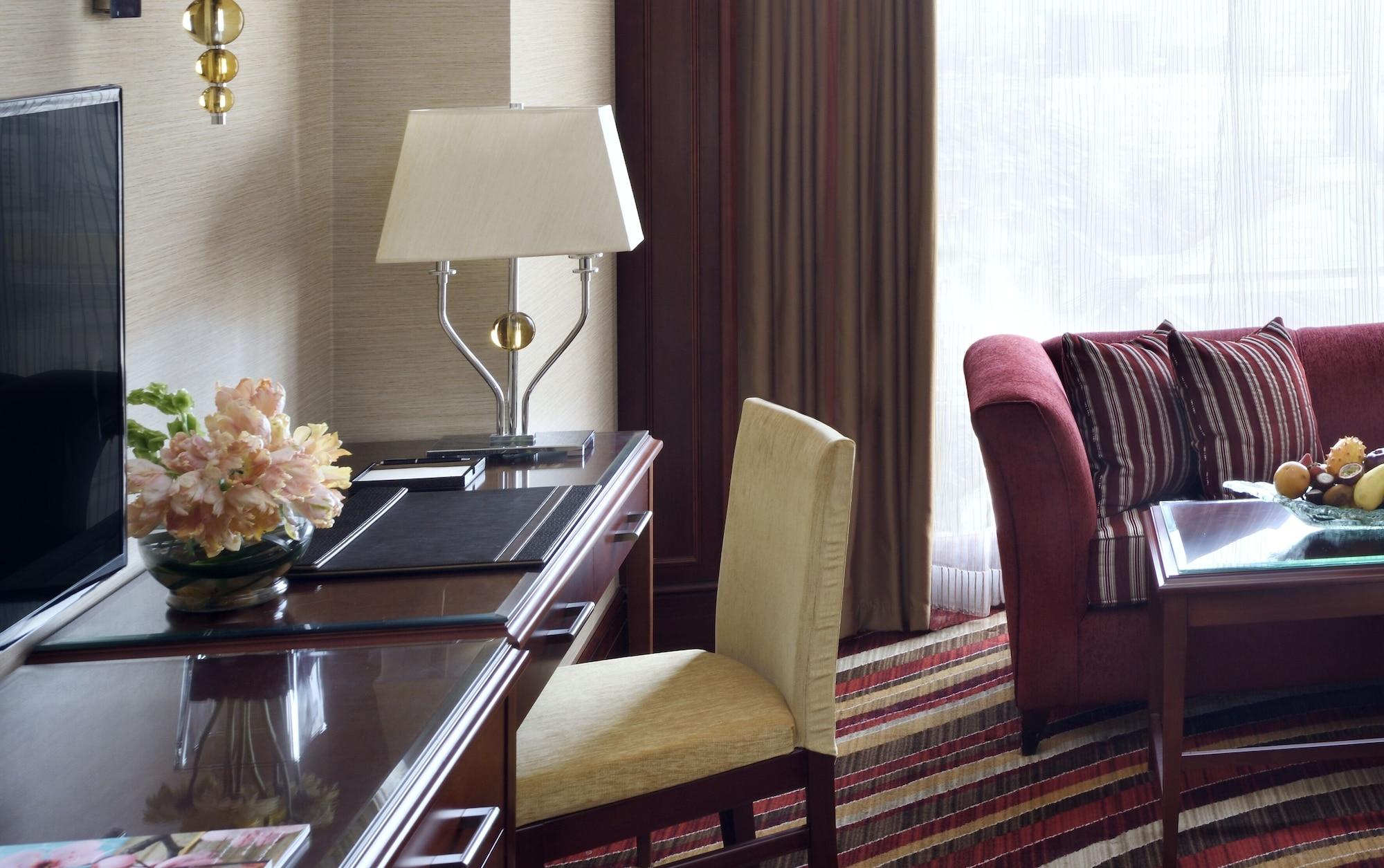 Moevenpick Hotel City Star Jeddah Jidá Exterior foto A room at the hotel